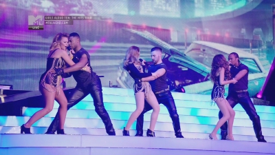 Girls_Aloud_-_Ten_-_The_Hits_Tour_2013_-_1080p_-_MTV_Live_HD_mkv0406.jpg