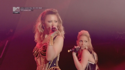 Girls_Aloud_-_Ten_-_The_Hits_Tour_2013_-_1080p_-_MTV_Live_HD_mkv0833.jpg