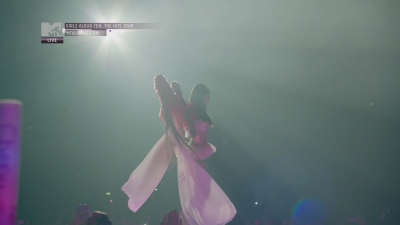 Girls_Aloud_-_Ten_-_The_Hits_Tour_2013_-_1080p_-_MTV_Live_HD_mkv1347.jpg