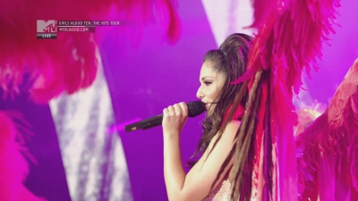 Girls_Aloud_-_Ten_-_The_Hits_Tour_2013_-_1080p_-_MTV_Live_HD_mkv1467.jpg