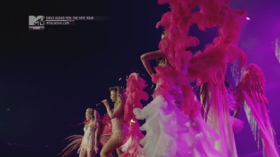 Girls_Aloud_-_Ten_-_The_Hits_Tour_2013_-_1080p_-_MTV_Live_HD_mkv1470.jpg