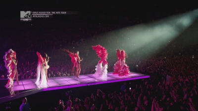 Girls_Aloud_-_Ten_-_The_Hits_Tour_2013_-_1080p_-_MTV_Live_HD_mkv1487.jpg