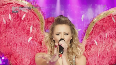 Girls_Aloud_-_Ten_-_The_Hits_Tour_2013_-_1080p_-_MTV_Live_HD_mkv1489.jpg