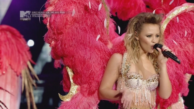 Girls_Aloud_-_Ten_-_The_Hits_Tour_2013_-_1080p_-_MTV_Live_HD_mkv1514.jpg
