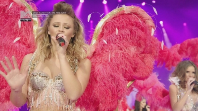 Girls_Aloud_-_Ten_-_The_Hits_Tour_2013_-_1080p_-_MTV_Live_HD_mkv1517.jpg