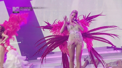 Girls_Aloud_-_Ten_-_The_Hits_Tour_2013_-_1080p_-_MTV_Live_HD_mkv1567.jpg