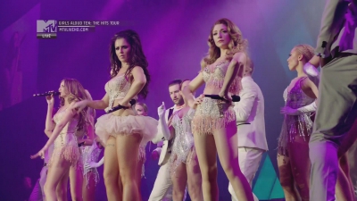 Girls_Aloud_-_Ten_-_The_Hits_Tour_2013_-_1080p_-_MTV_Live_HD_mkv1631.jpg