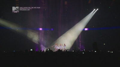 Girls_Aloud_-_Ten_-_The_Hits_Tour_2013_-_1080p_-_MTV_Live_HD_mkv1739.jpg