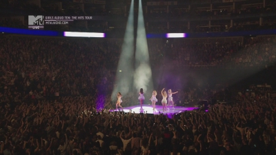 Girls_Aloud_-_Ten_-_The_Hits_Tour_2013_-_1080p_-_MTV_Live_HD_mkv1751.jpg