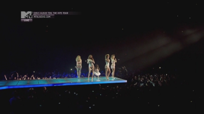 Girls_Aloud_-_Ten_-_The_Hits_Tour_2013_-_1080p_-_MTV_Live_HD_mkv1974.jpg