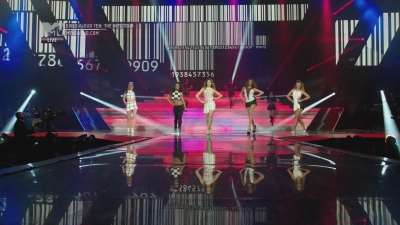 Girls_Aloud_-_Ten_-_The_Hits_Tour_2013_-_1080p_-_MTV_Live_HD_mkv2230.jpg