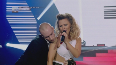 Girls_Aloud_-_Ten_-_The_Hits_Tour_2013_-_1080p_-_MTV_Live_HD_mkv2304.jpg