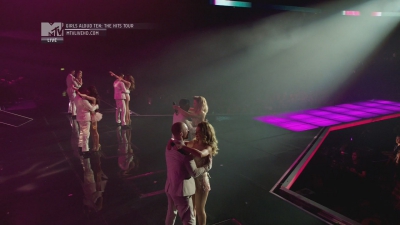Girls_Aloud_-_Ten_-_The_Hits_Tour_2013_-_1080p_mkv0000_2812229.jpg