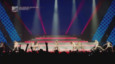 Girls_Aloud_-_Ten_-_The_Hits_Tour_2013_-_1080p_mkv0000_2821929.jpg