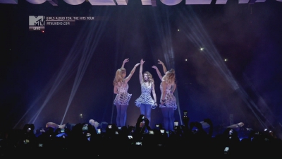 Girls_Aloud_-_Ten_-_The_Hits_Tour_2013_-_1080p_mkv0000_2852729.jpg