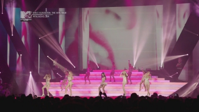 Girls_Aloud_-_Ten_-_The_Hits_Tour_2013_-_1080p_mkv0000_285629.jpg