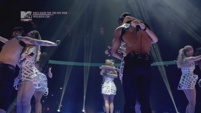 Girls_Aloud_-_Ten_-_The_Hits_Tour_2013_-_1080p_mkv0000_2861629.jpg