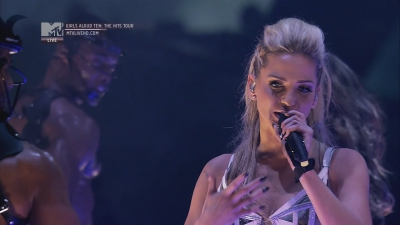Girls_Aloud_-_Ten_-_The_Hits_Tour_2013_-_1080p_mkv0000_2862429.jpg