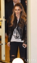 Имя файла=Cheryl_and_JB_leaving_Fountain_Studios_19_10_14_281829.jpg
Размер файла=2352КБ
Размеры=1560x2662
Дата=Окт 20, 2014 Cheryl_and_JB_leaving_Fountain_Studios_19_10_14_281829.jpg
