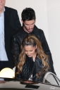 Имя файла=Cheryl_and_JB_leaving_Fountain_Studios_19_10_14_285129.jpg
Размер файла=1474КБ
Размеры=1753x2630
Дата=Окт 21, 2014 Cheryl_and_JB_leaving_Fountain_Studios_19_10_14_285129.jpg