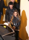 Имя файла=Cheryl_and_JB_leaving_Fountain_Studios_19_10_14_287729.jpg
Размер файла=4283КБ
Размеры=3011x4140
Дата=Окт 21, 2014 Cheryl_and_JB_leaving_Fountain_Studios_19_10_14_287729.jpg