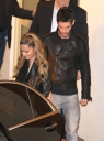Имя файла=Cheryl_and_JB_leaving_Fountain_Studios_19_10_14_288029.jpg
Размер файла=3863КБ
Размеры=3101x4140
Дата=Окт 21, 2014 Cheryl_and_JB_leaving_Fountain_Studios_19_10_14_288029.jpg