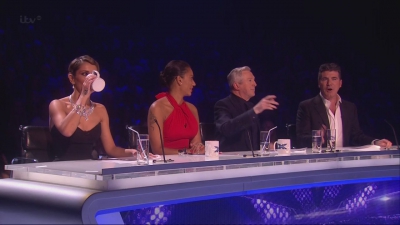 The_X_Factor_UK_S11E19_720p_HDTV_x264-FTP_mkv4899.jpg