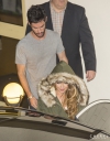 Имя файла=Cheryl_and_JB_leaving_Fountain_Studios_26_10_14_281329.jpg
Размер файла=6602КБ
Размеры=2803x3557
Дата=Окт 27, 2014 Cheryl_and_JB_leaving_Fountain_Studios_26_10_14_281329.jpg