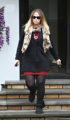 Kimberley___Bobby_Out_in_London_27_10_14_28229.jpg
