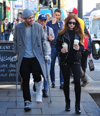 Nicola_Out_in_London_with_Joel_Compass_27_10_14_281429.jpg