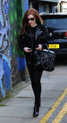 Nicola_Out_in_London_with_Joel_Compass_27_10_14_283029.jpg