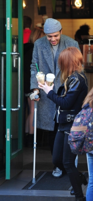 Nicola_Out_in_London_with_Joel_Compass_27_10_14_28529.jpg