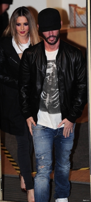 Cheryl_Leaving_Fountain_Studios_01_11_14_28229.jpg