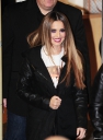Имя файла=Cheryl_Leaving_Fountain_Studios_01_11_14_28529.jpg
Размер файла=939КБ
Размеры=1428x1931
Дата=Нояб 02, 2014 Cheryl_Leaving_Fountain_Studios_01_11_14_28529.jpg