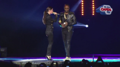 Cheryl_Cole_-_3_Words_ft__will_i_am_-_Live_at_Jingle_Bell_Ball_2012_cherylcole_ru_mp40062.jpg