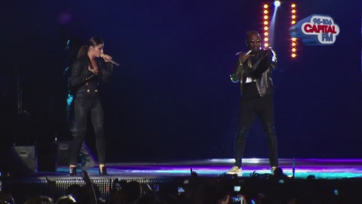 Cheryl_Cole_-_3_Words_ft__will_i_am_-_Live_at_Jingle_Bell_Ball_2012_cherylcole_ru_mp40098.jpg