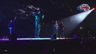 Cheryl_Cole_-_3_Words_ft__will_i_am_-_Live_at_Jingle_Bell_Ball_2012_cherylcole_ru_mp40116.jpg