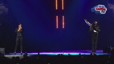 Cheryl_Cole_-_3_Words_ft__will_i_am_-_Live_at_Jingle_Bell_Ball_2012_cherylcole_ru_mp40162.jpg