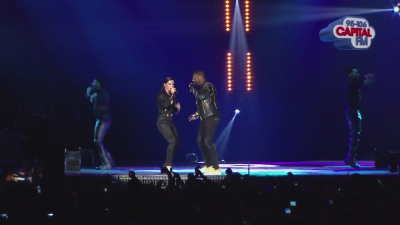 Cheryl_Cole_-_3_Words_ft__will_i_am_-_Live_at_Jingle_Bell_Ball_2012_cherylcole_ru_mp40192.jpg