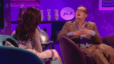 Cheryl_Cole_-_alan_carr_chatty_man_s09e05_12_10_12_cherylcole_ru_mkv0349.jpg