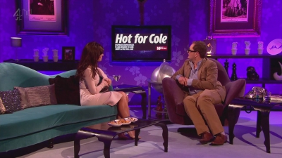 Cheryl_Cole_-_alan_carr_chatty_man_s09e05_12_10_12_cherylcole_ru_mkv0667.jpg