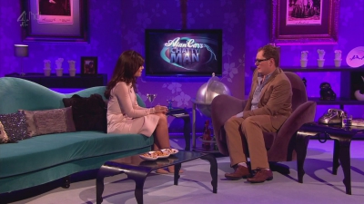Cheryl_Cole_-_alan_carr_chatty_man_s09e05_12_10_12_cherylcole_ru_mkv0792.jpg