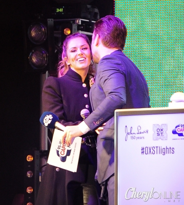 Oxford_Street_Christmas_Lights_Switch-On_-_On_Stage_06_11_14_2812529.jpg