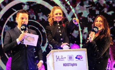 Oxford_Street_Christmas_Lights_Switch-On_-_On_Stage_06_11_14_2817929.jpg