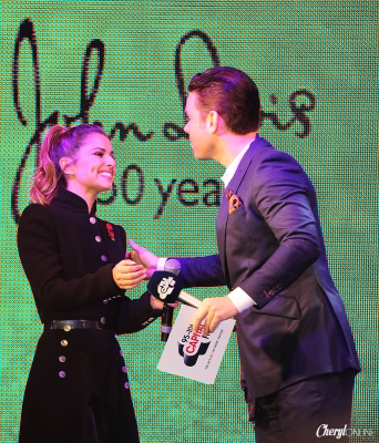 Oxford_Street_Christmas_Lights_Switch-On_-_On_Stage_06_11_14_282229.jpg