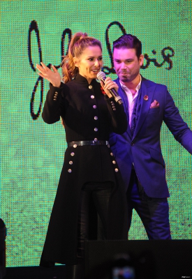 Oxford_Street_Christmas_Lights_Switch-On_-_On_Stage_06_11_14_2823729.jpg