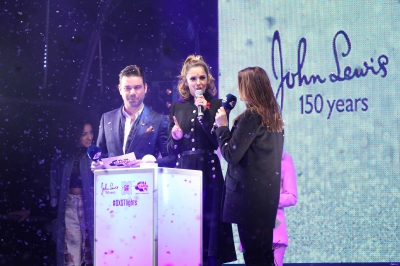 Oxford_Street_Christmas_Lights_Switch-On_-_On_Stage_06_11_14_2836829.jpg