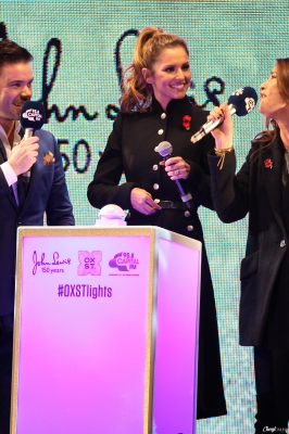 Oxford_Street_Christmas_Lights_Switch-On_-_On_Stage_06_11_14_2842329.jpg