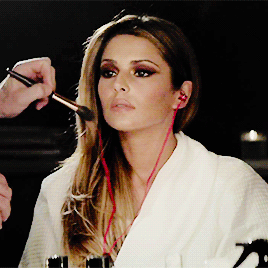 tumblr_ner7id2XZq1s51f5to3_400.gif