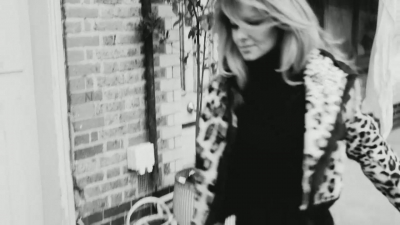 Cheryl_Cole_-_Behind_the_scenes_of_ELLE_Magazine_2014__mp40023.jpg